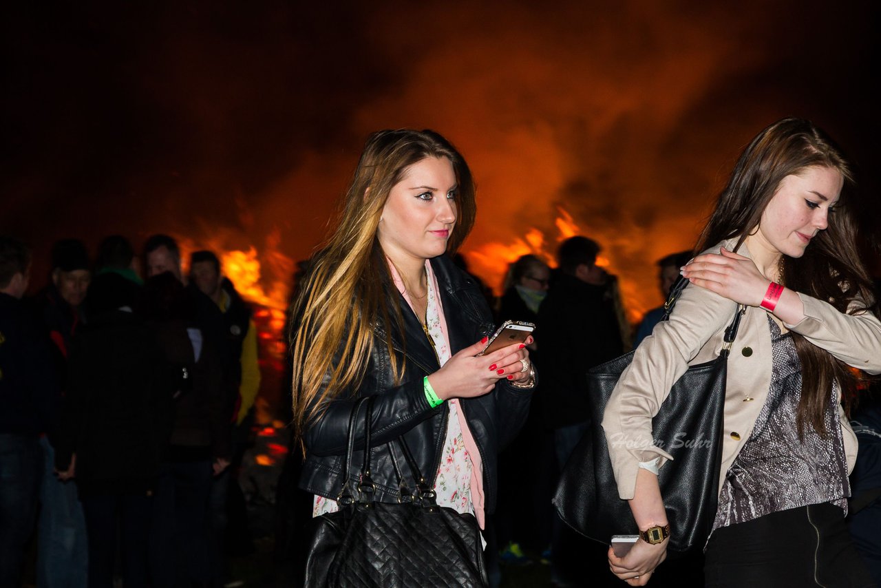 Bild 250 - Wiemersdorfer Osterfeuer